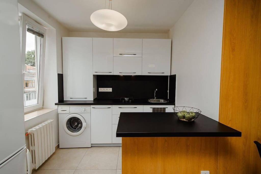 Very Stylish Apartament In Middle Of City. Chisinau Bagian luar foto